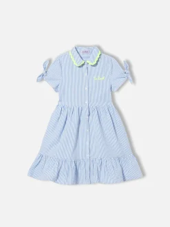 Abito da bambina a righe bianche e azzurre