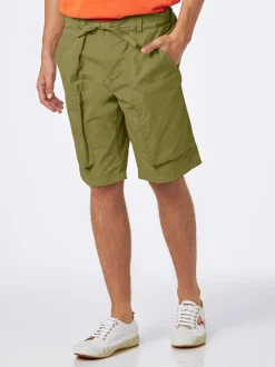 Bermuda da uomo verde militare con tasche laterali