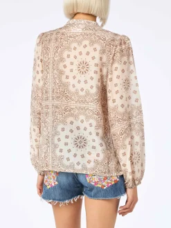 Blusa da donna in voile di seta Harper con stampa bandana