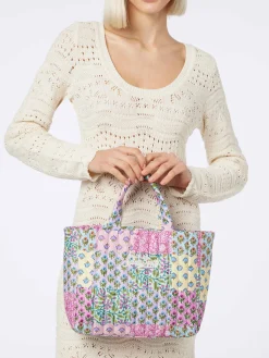 Borsa Soft Tote Mid trapuntata a fiori multicolore