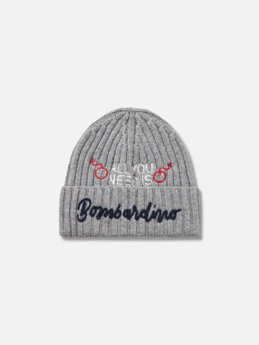 Cappello da uomo grigio melange a coste Wengen con ricamo All you need is Bombardino | INSULTI LUMINOSI SPECIAL EDITION