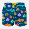 Costume da bagno blu da bambino con stampa di pesci colorati