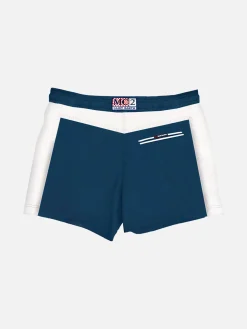 Costume da bambino con bande e patch