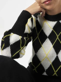 Maglia da donna garzata con motivo a rombi