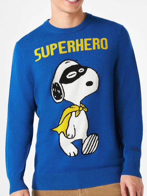 Maglia da uomo blu stampa Snoopy Superhero | SNOOPY - EDIZIONE SPECIALE PEANUTS™