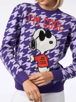 Maglione da donna girocollo pied de poule con stampa Snoopy | EDIZIONE SPECIALE SNOOPY PEANUTS™
