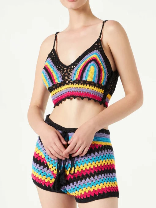 Top all'uncinetto multicolore