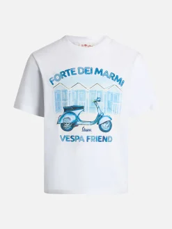 T-shirt da bambino in cotone con stampa Forte dei Marmi Vespa friends | EDIZIONE SPECIALE VESPA