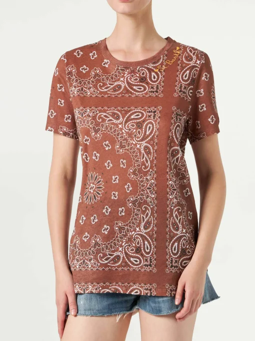 T-shirt da donna in lino con stampa bandana