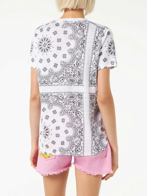 T-shirt da donna in lino con stampa bandana