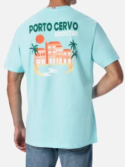 T-shirt da uomo in cotone con stampa piazzata cartolina Porto Cervo Addicted