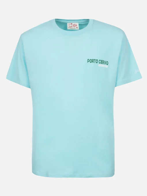 T-shirt da uomo in cotone con stampa piazzata cartolina Porto Cervo Addicted